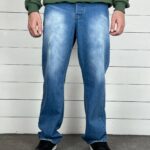 شلوار جین نیم بگ آبی