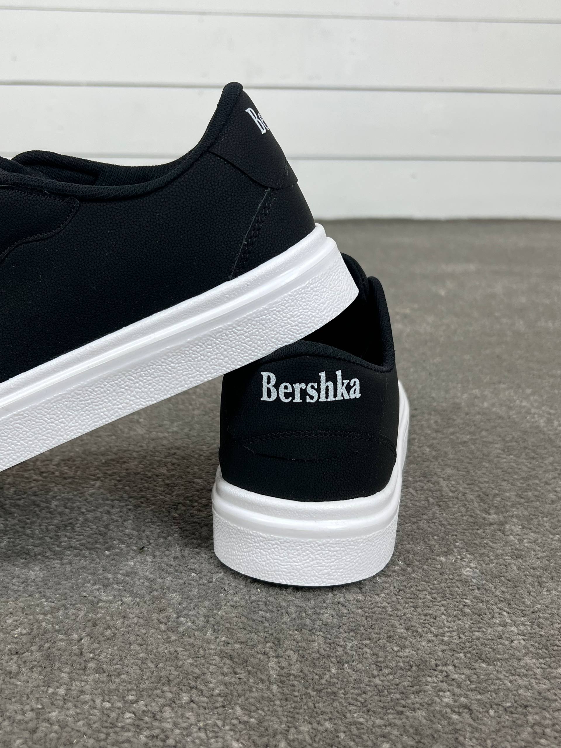 کتونی Bershka مشکی