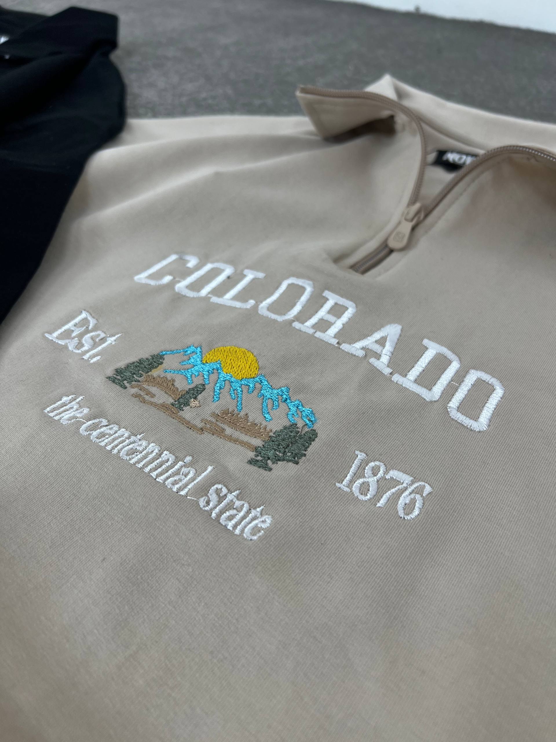 تیشرت دونخ نیم زیپ COLORADO