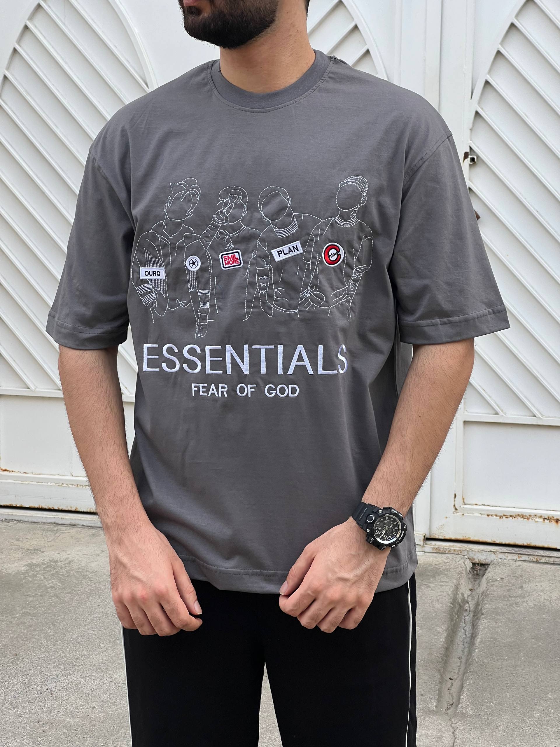 تیشرت نخ پنبه گلدوزی ESSENTIAL